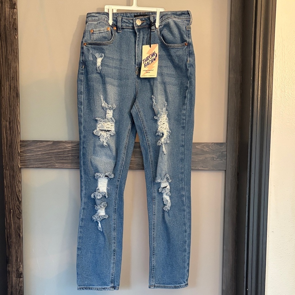 Almost Famous Women's Blue Jeans Size 5
